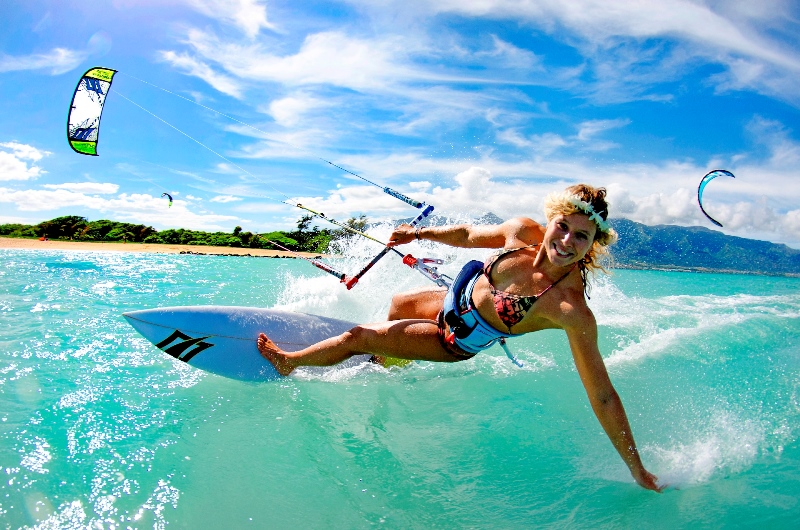 Kiteboarding lessons Maui Hawaii with Stardust Hawaii