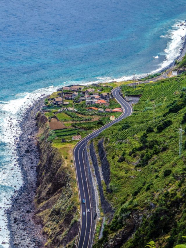 5  Amazing Sights on the Road to Hana You Must Visit Once in Life